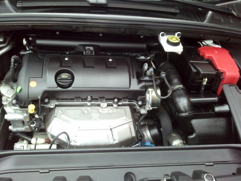 moteur 2.jpg (1.71 Mio) Vu 5809 fois moteur 2.jpg