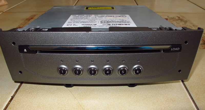 chargeur cd pioneer.jpg