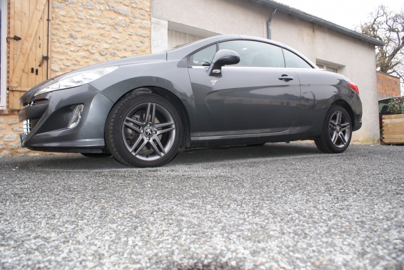 Ecrous Sans Cabochons.JPG