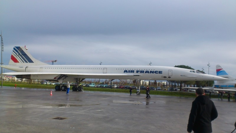 concorde tarmac.jpg