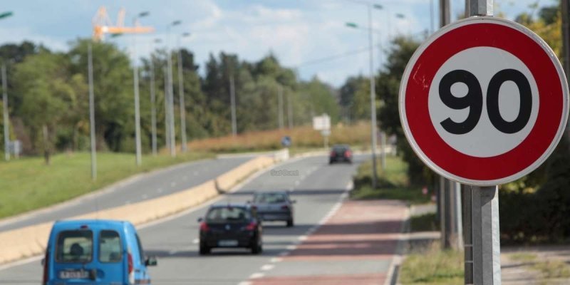les-panneaux-90-seront-ils-remplaces-par-des-panneaux-80_1575885_800x400.jpg