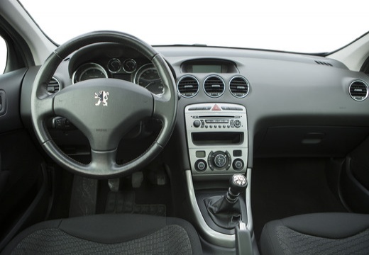 peugeot-308-p0525236.jpg