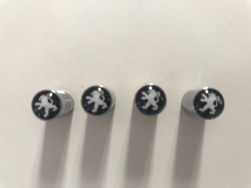 3B7690BA-3DD4-4A83-AF78-4723FB7818FC.jpeg (1.17 Mio) Vu 10204 fois 3B7690BA-3DD4-4A83-AF78-4723FB7818FC.jpeg