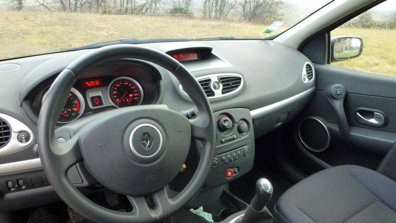 clio 12.JPG